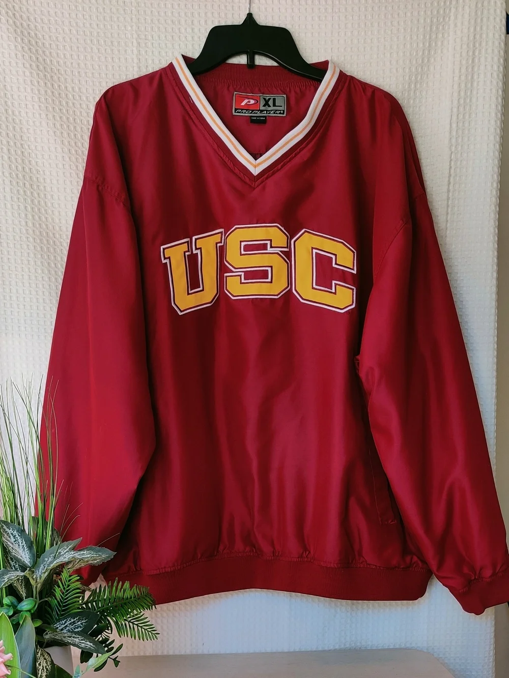 Pro Player USC Trojans Pullover Windbreaker Jacket – Men's XL – Cardinal Red